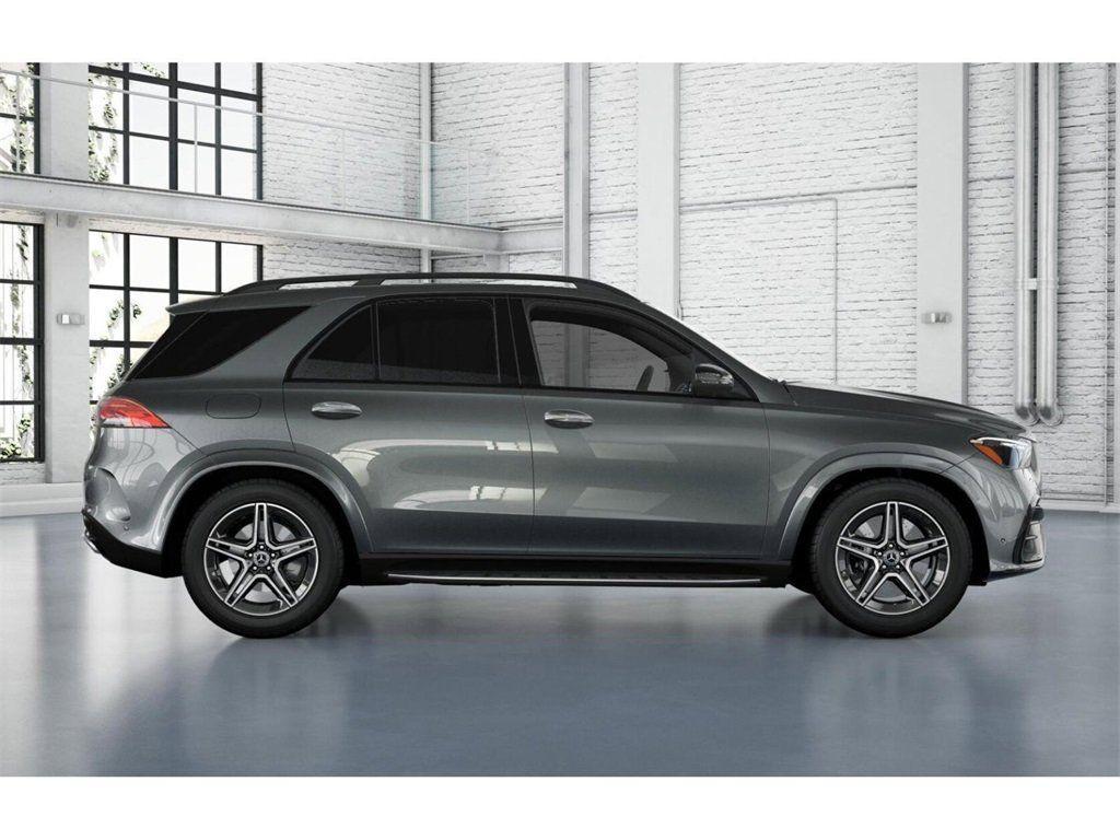 new 2025 Mercedes-Benz GLE 450 car, priced at $80,940
