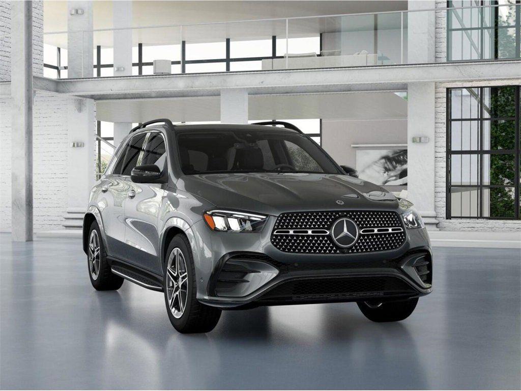 new 2025 Mercedes-Benz GLE 450 car, priced at $80,940