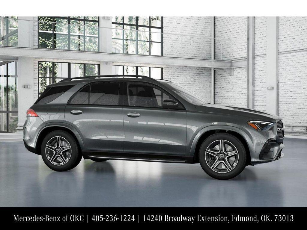 new 2025 Mercedes-Benz GLE 450 car, priced at $80,940
