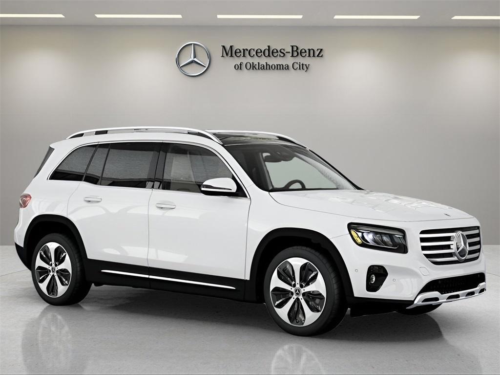 used 2025 Mercedes-Benz GLB 250 car, priced at $52,019