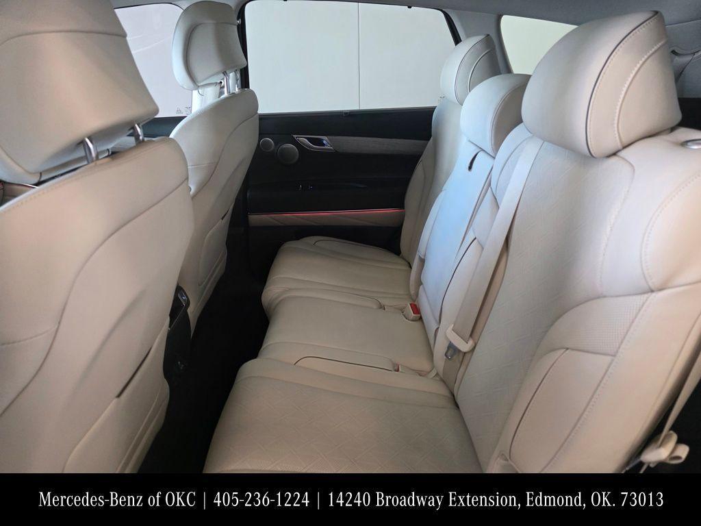 used 2025 Genesis GV80 car, priced at $62,400