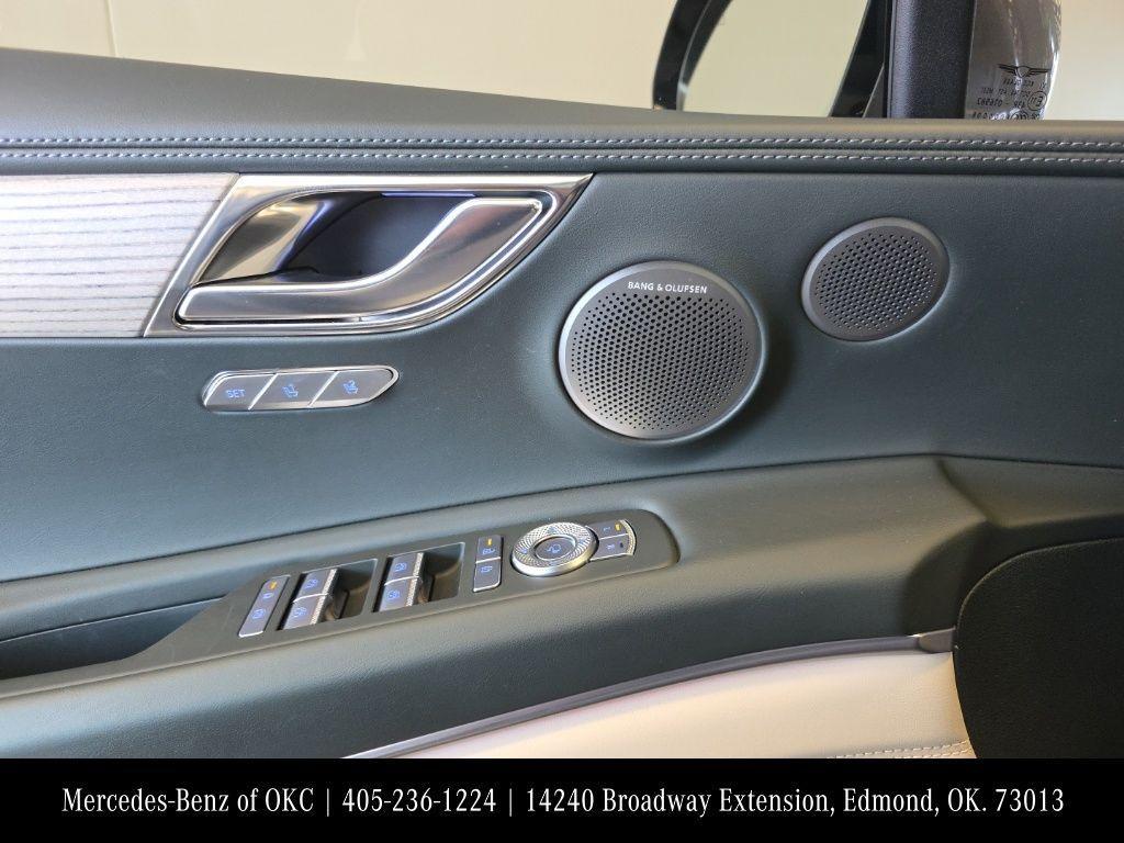 used 2025 Genesis GV80 car, priced at $62,400