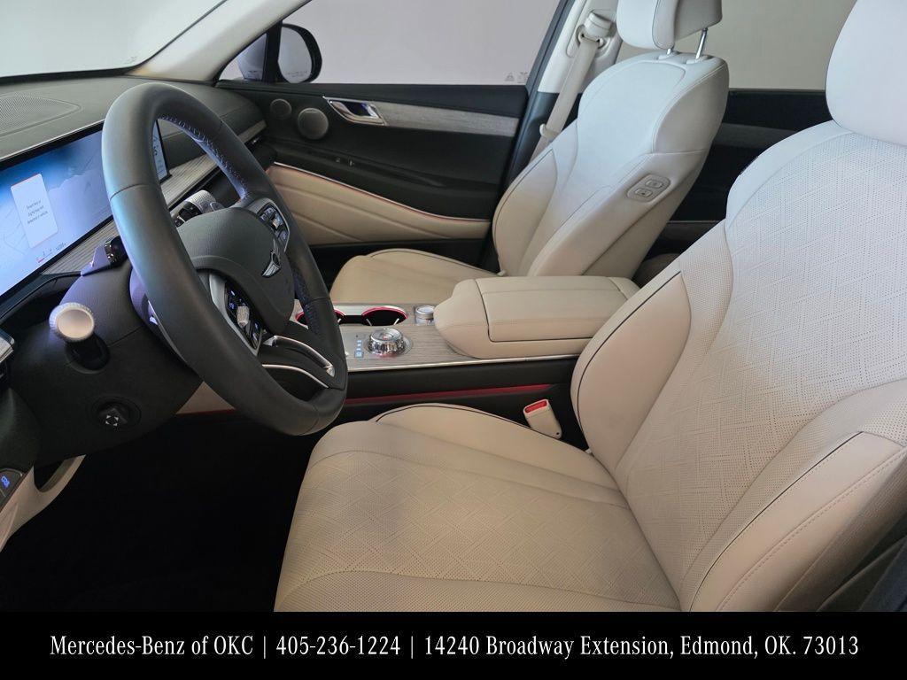 used 2025 Genesis GV80 car, priced at $62,400