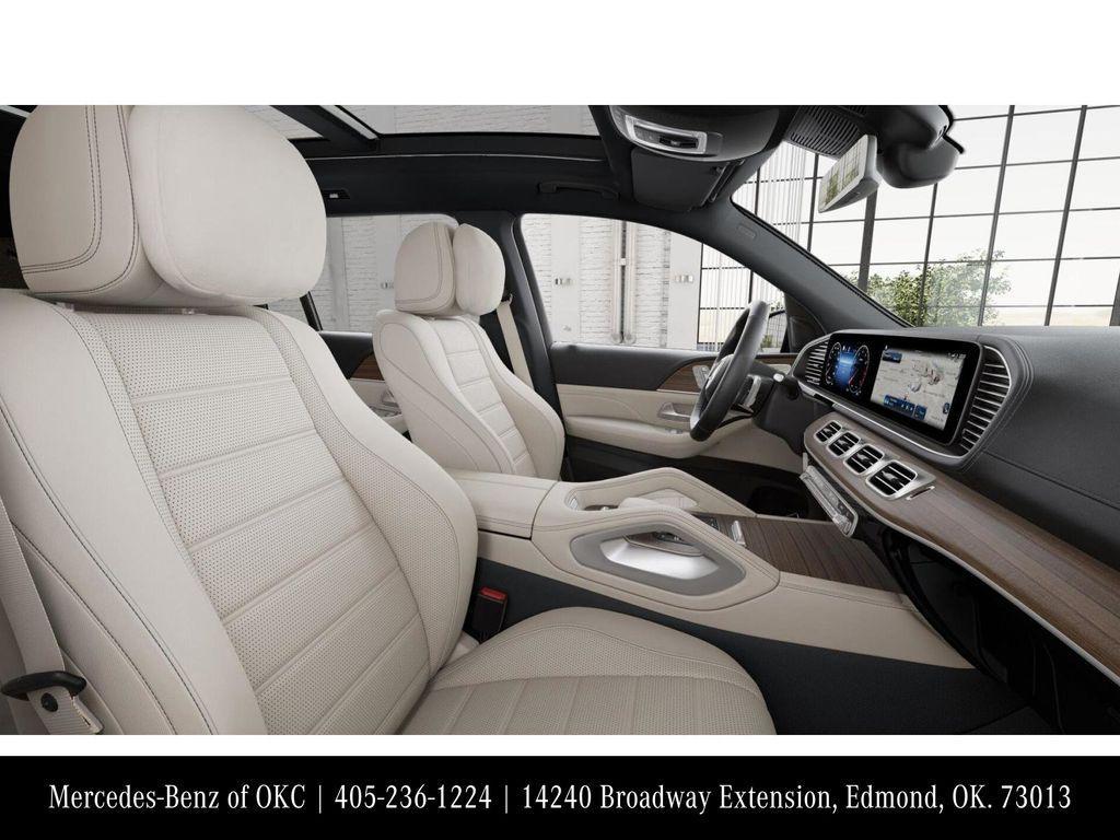 new 2025 Mercedes-Benz GLS 580 car, priced at $117,645