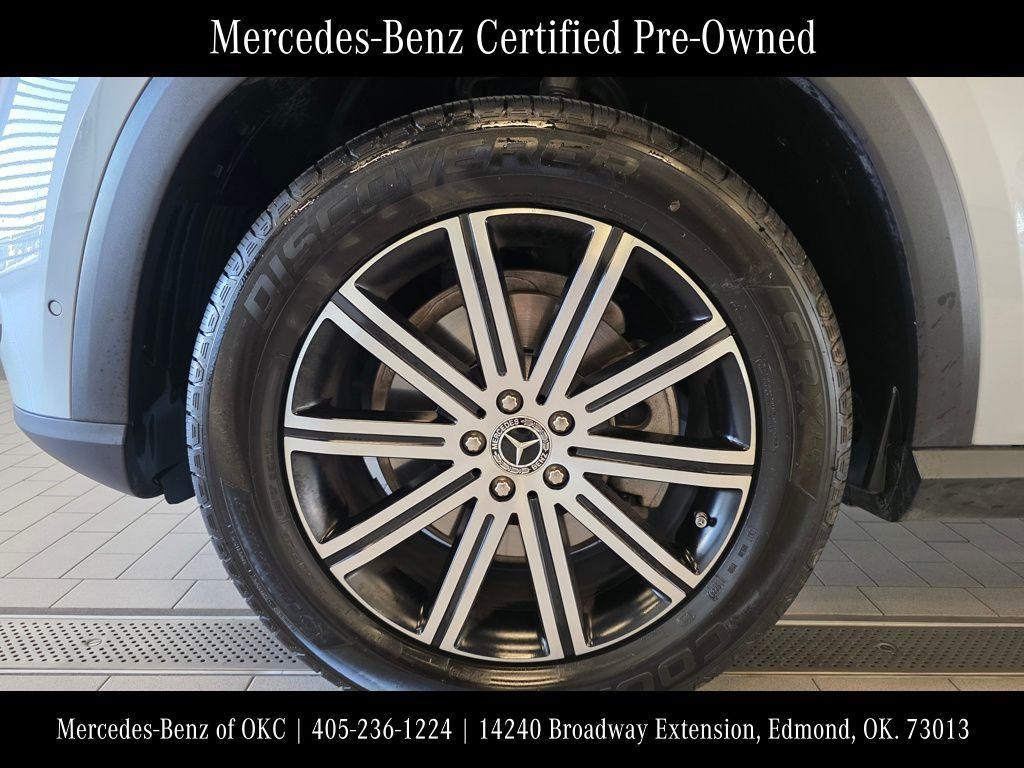 used 2025 Mercedes-Benz GLE 450 car, priced at $67,800