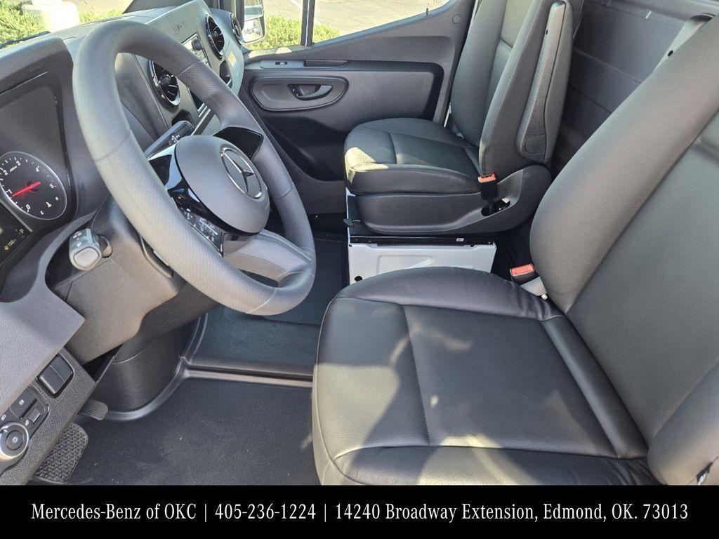 new 2025 Mercedes-Benz Sprinter 2500 car, priced at $68,684