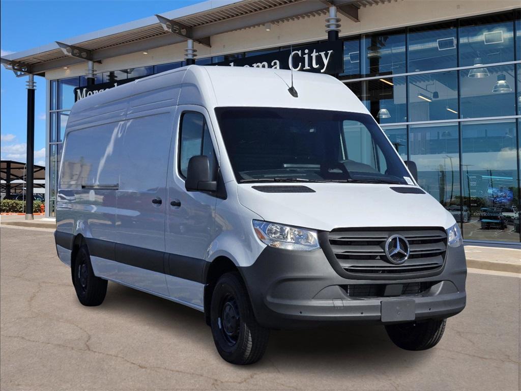 new 2025 Mercedes-Benz Sprinter 2500 car, priced at $68,684