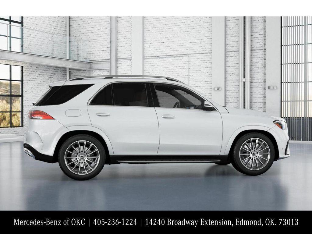new 2026 Mercedes-Benz GLE 580 car, priced at $101,930