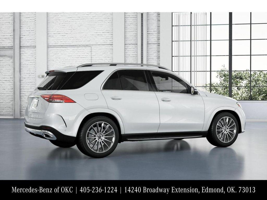 new 2026 Mercedes-Benz GLE 580 car, priced at $101,930