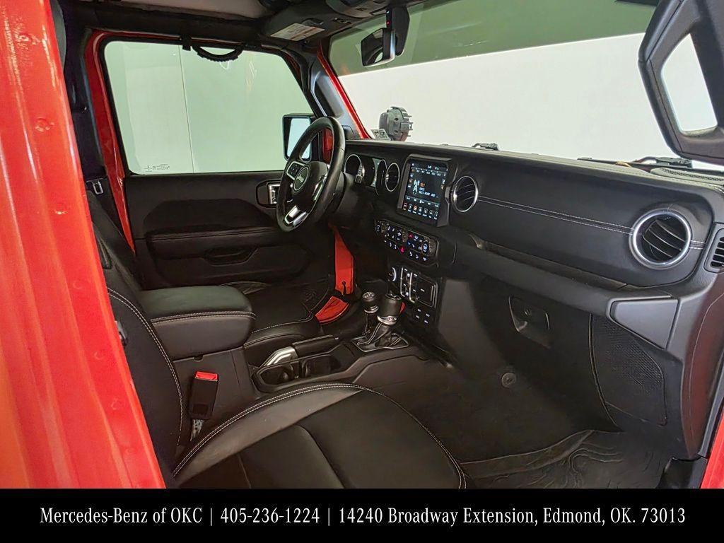 used 2018 Jeep Wrangler Unlimited car, priced at $28,400