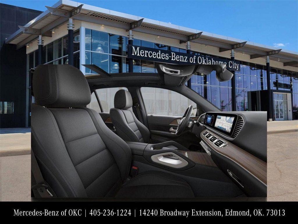 used 2025 Mercedes-Benz GLE 450 car, priced at $76,194