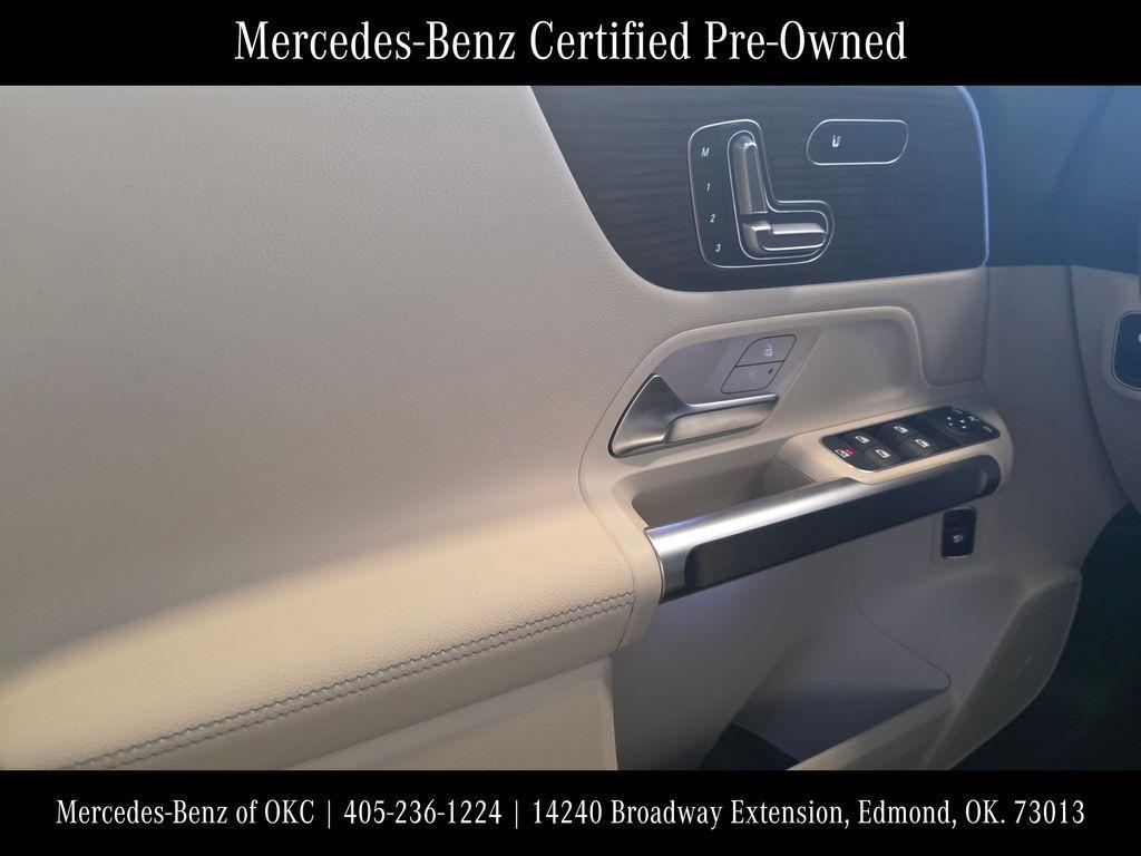 used 2025 Mercedes-Benz GLB 250 car, priced at $41,600