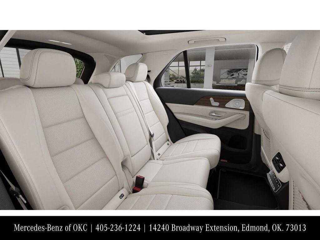 new 2026 Mercedes-Benz GLE 450 car, priced at $84,370