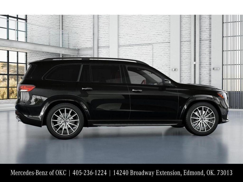 new 2025 Mercedes-Benz GLS 580 car