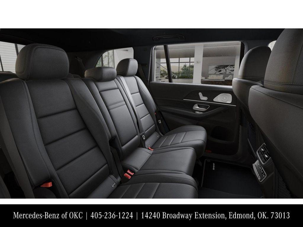 new 2025 Mercedes-Benz GLS 450 car, priced at $101,275