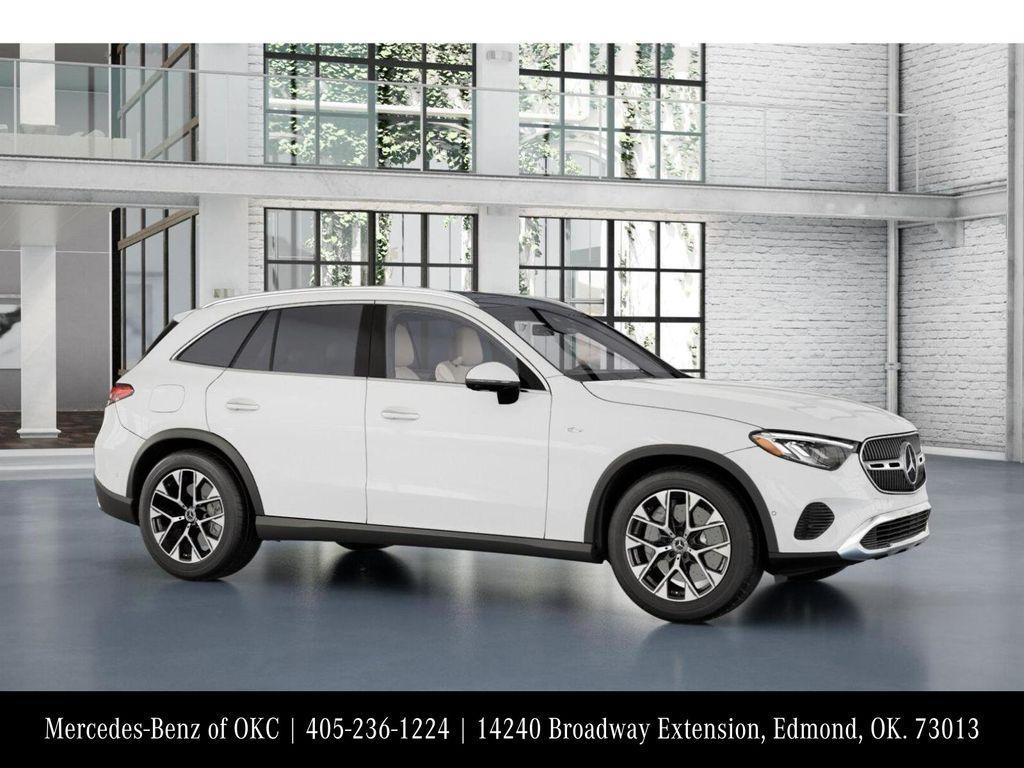 new 2026 Mercedes-Benz GLC 350e car, priced at $67,450