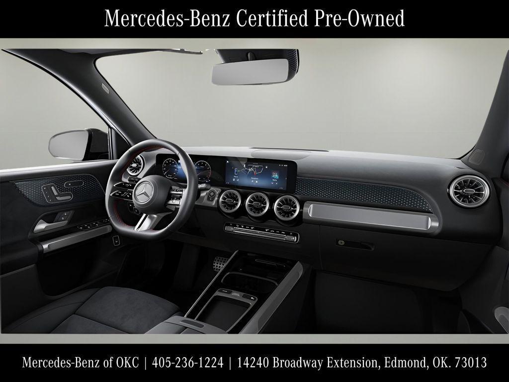 used 2025 Mercedes-Benz GLB 250 car, priced at $43,400