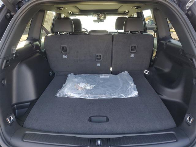 new 2025 Jeep Grand Cherokee car, priced at $44,308