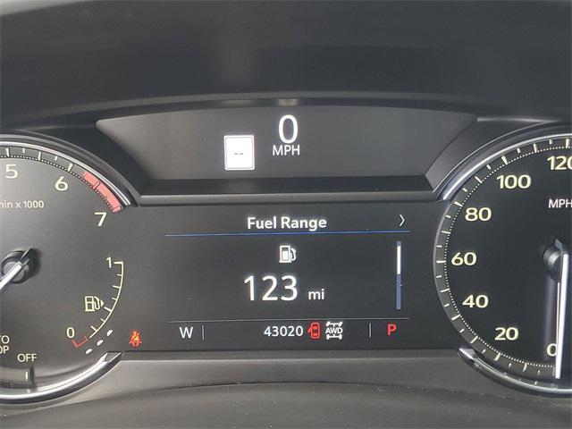 used 2021 Cadillac XT4 car, priced at $24,750