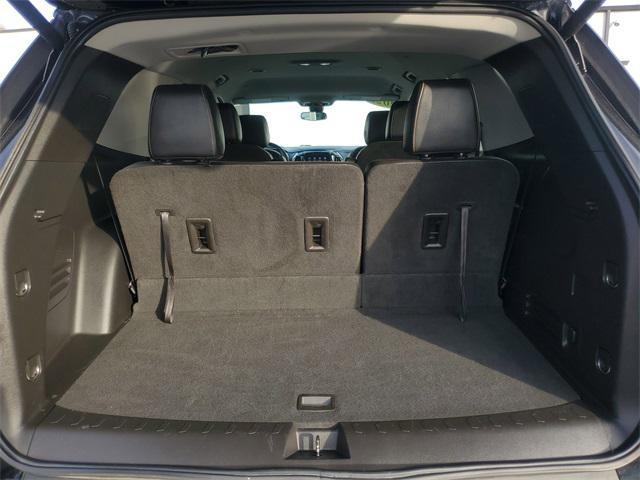 used 2021 Chevrolet Traverse car, priced at $22,500