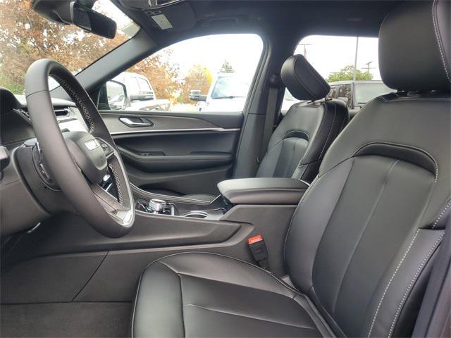 new 2025 Jeep Grand Cherokee L car, priced at $45,151