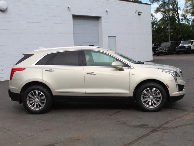 used 2017 Cadillac XT5 car, priced at $13,700