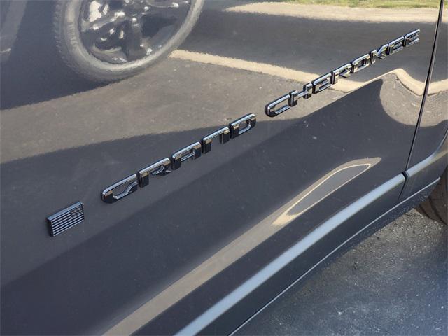 new 2025 Jeep Grand Cherokee car, priced at $44,308