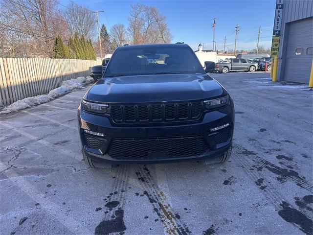 new 2024 Jeep Grand Cherokee car, priced at $45,689