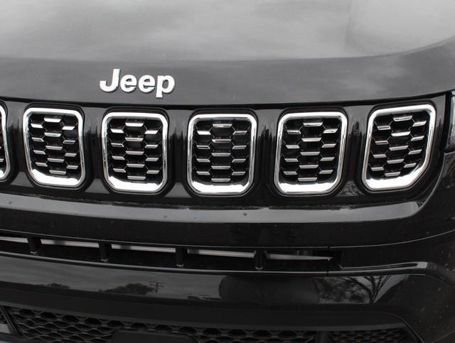 new 2025 Jeep Compass car, priced at $32,105