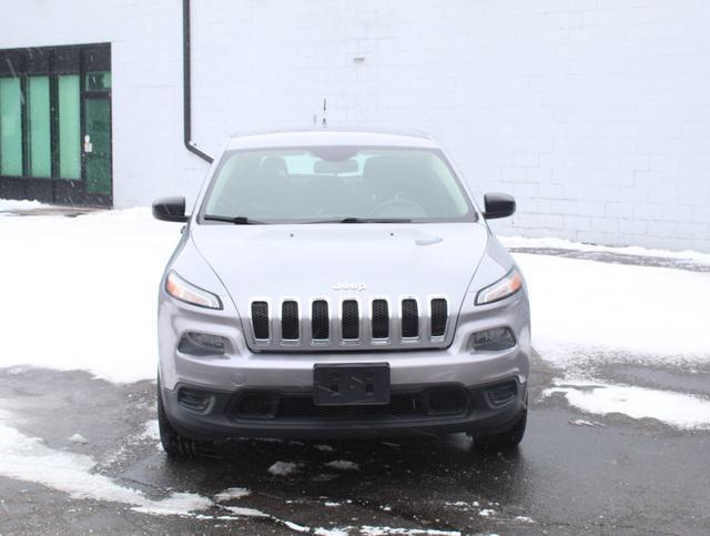 used 2014 Jeep Cherokee car, priced at $8,500