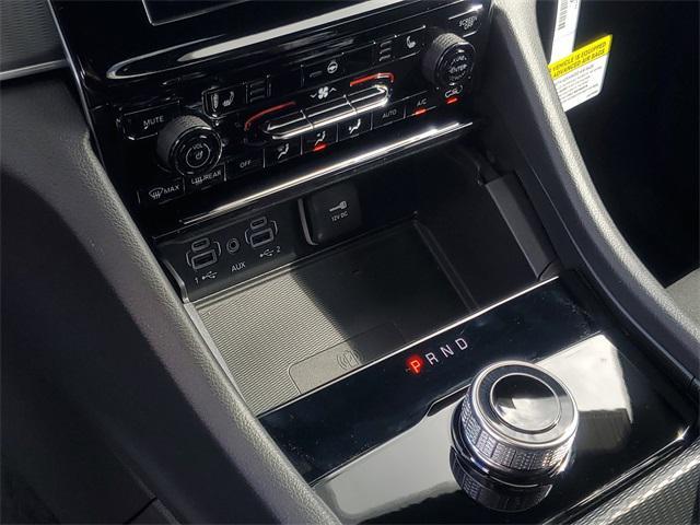 new 2025 Jeep Grand Cherokee car, priced at $37,067