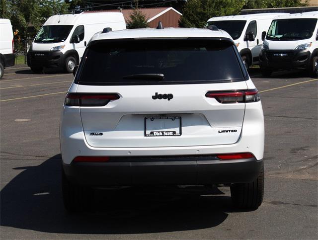 new 2025 Jeep Grand Cherokee car, priced at $41,712