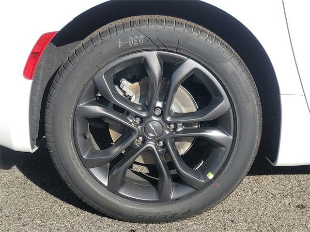 new 2026 Chrysler Pacifica car, priced at $40,467