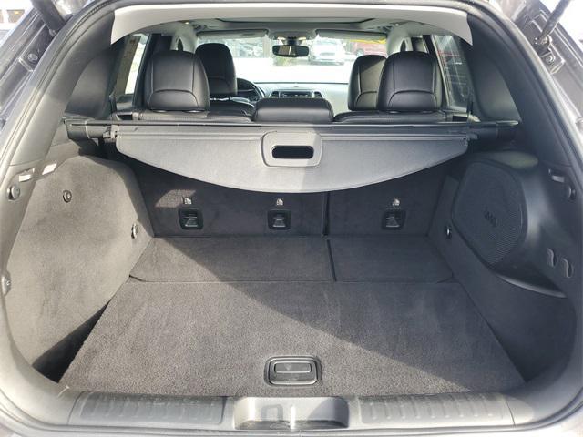 used 2019 Jeep Cherokee car, priced at $20,250