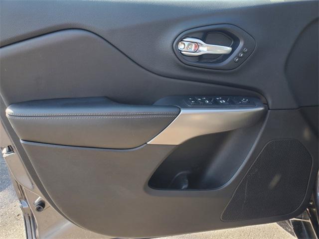used 2019 Jeep Cherokee car, priced at $22,750