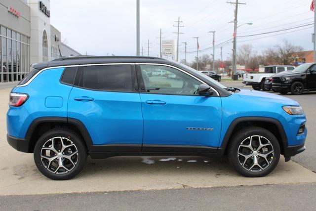 new 2024 Jeep Compass car, priced at $32,874