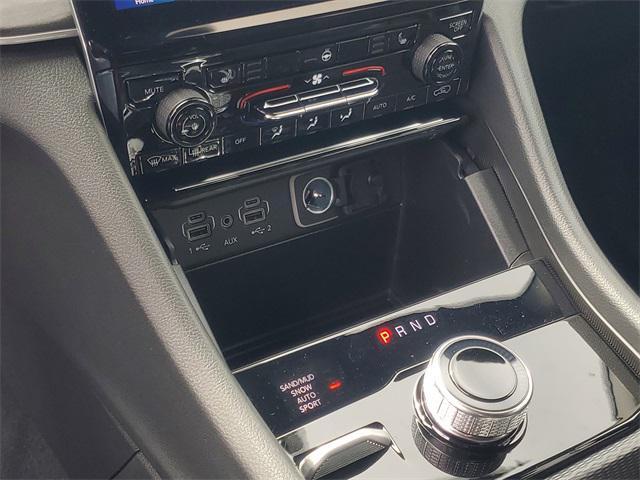 new 2025 Jeep Grand Cherokee L car, priced at $39,958