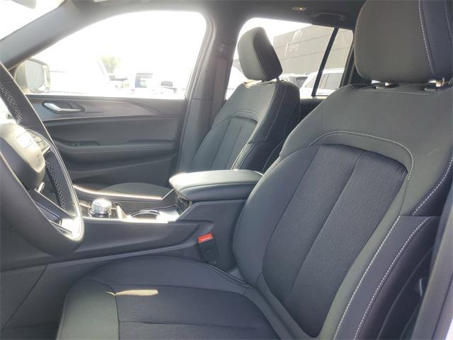 new 2025 Jeep Grand Cherokee car, priced at $36,558