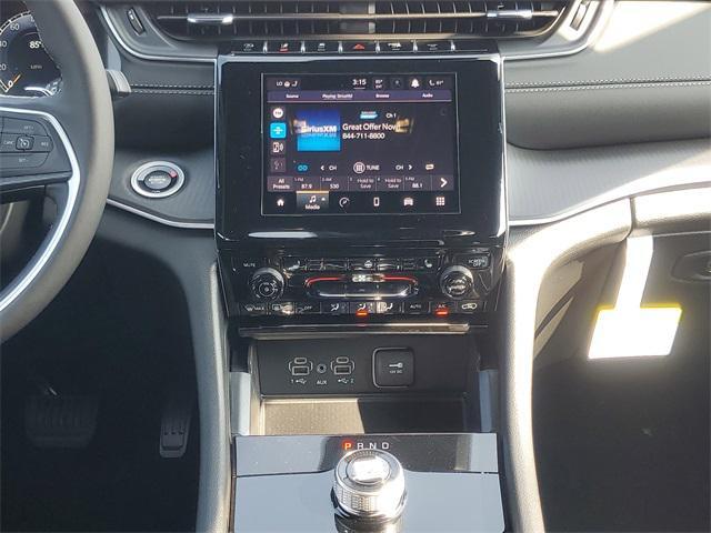 new 2025 Jeep Grand Cherokee car, priced at $36,558