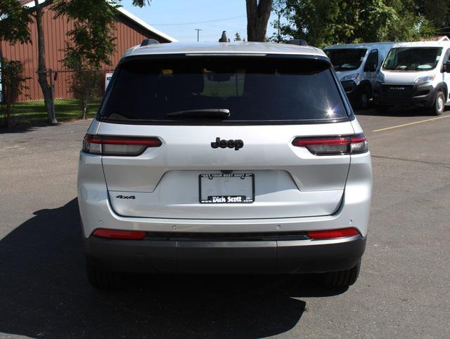 new 2025 Jeep Grand Cherokee car, priced at $47,405