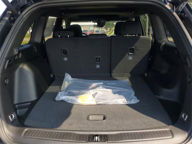 new 2025 Jeep Grand Cherokee car, priced at $37,918