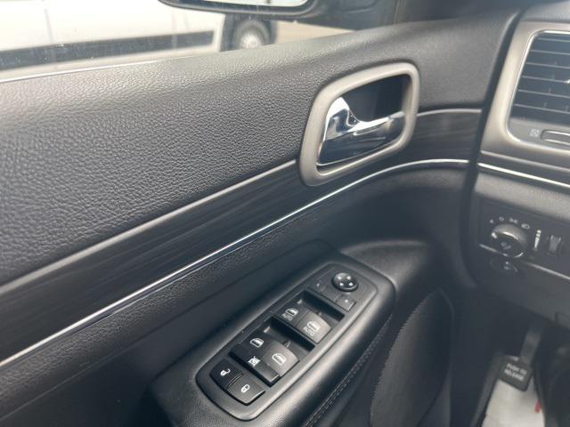 used 2020 Jeep Grand Cherokee car, priced at $19,500