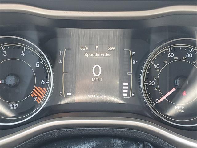 used 2014 Jeep Cherokee car, priced at $8,900