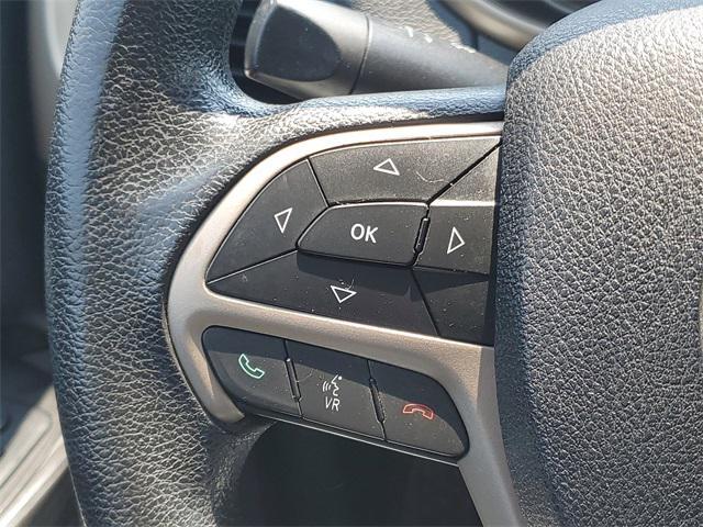 used 2014 Jeep Cherokee car, priced at $8,900
