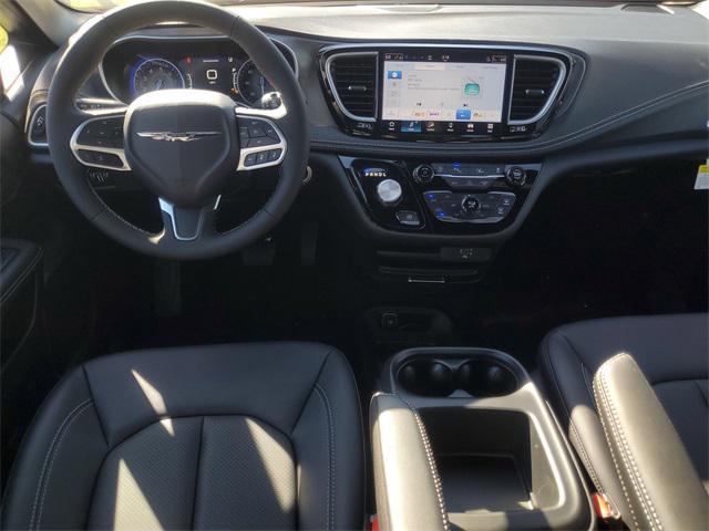 new 2026 Chrysler Pacifica car, priced at $43,977