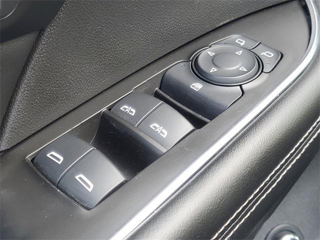 used 2023 Buick Envision car, priced at $22,250