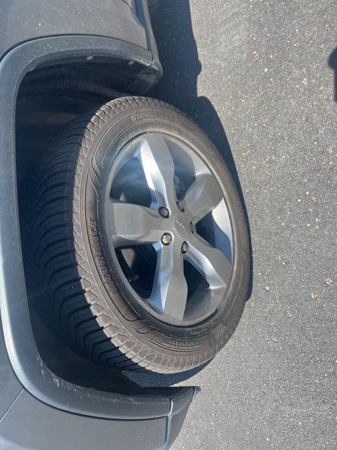 used 2012 Jeep Grand Cherokee car, priced at $9,000