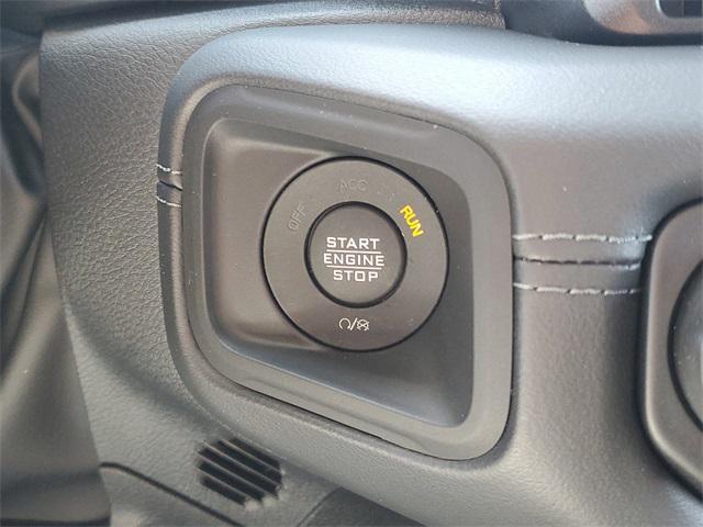 new 2025 Jeep Wrangler car, priced at $58,459