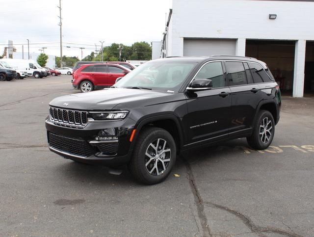 new 2024 Jeep Grand Cherokee car, priced at $43,209