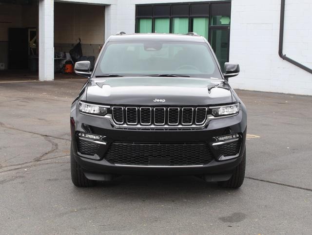 new 2024 Jeep Grand Cherokee car, priced at $43,209